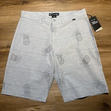 TRAVIS MATHEW Mens 34 Golf Shorts Gray Cohen Pineapple Print Performance $90 NEW