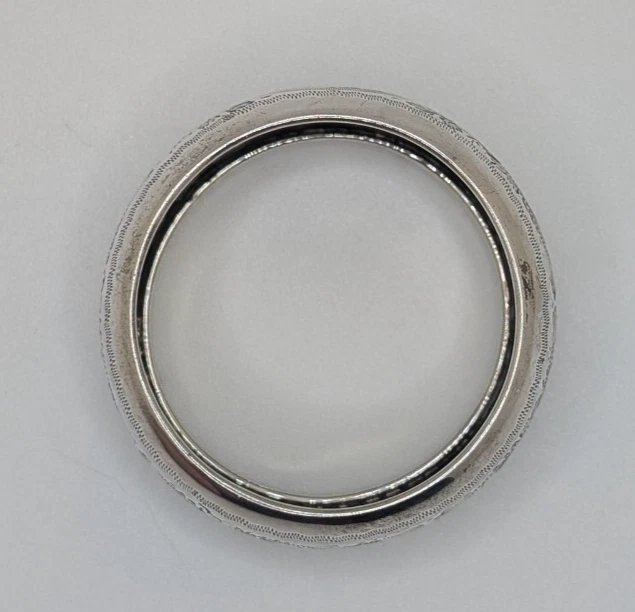 Antiguo anillo servilletero inglés de plata esterlina con iniciales "MC" o "MG", fechado 1909 Foto 4 de 4