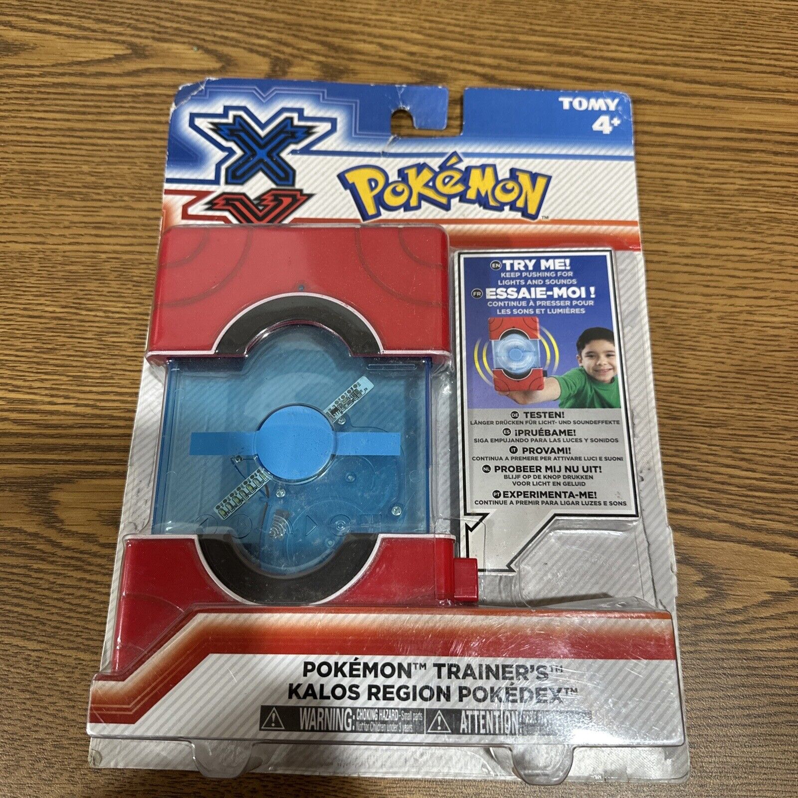 Pokemon Trainer's Kalos Region Pokedex TOMY (BRAND NEW & SEALED)