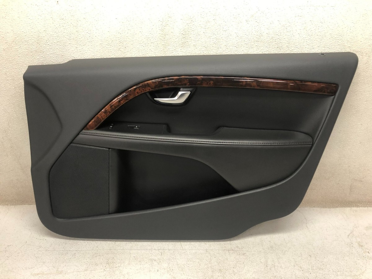 10-15 VOLVO XC70 FRONT RIGHT PASSENGER SIDE DOOR TRIM PANEL ASSY