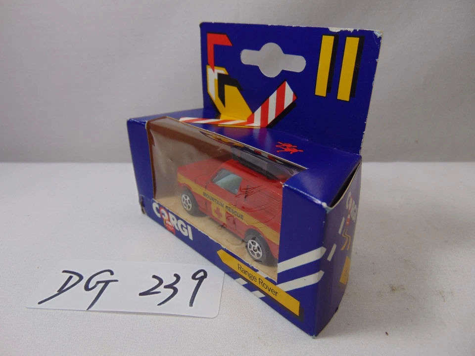 Vintage Corgi Toys Diecast Car NOS IOB 1984 J59 Range Rover Mountain Rescue - Image 2 of 3