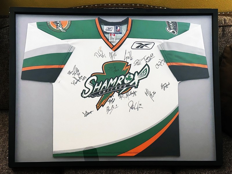 RARE SHAMROX CHICAGO REEBOK AUTHENTIC NLL LACROSSE GAME JERSEY 16X SIGNED FRAME