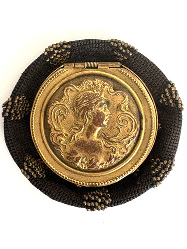 Art Nouveau Circular Beaded Coin Purse w/ Gold-Tone Lady Cameo, Star on Back