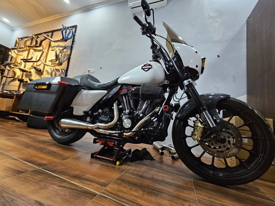 Escape Harley-Davidson Fit FLHRXS 2 em 1 FLHRS FLHR Road King FLHRC 2-1 2013 - Imagem 4 de 4