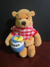 Disney Store Picnic Winnie The Pooh Bear W/ Honey Pot 7 Bean Bag Stuffed Animal