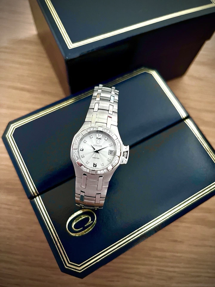 RELÓGIO SARATOGA QUASE INTOCADO FEMININO CONCORD DIAMANTE com CAIXA 14.36.1840 BATERIA NOVA - Imagem 2 de 4