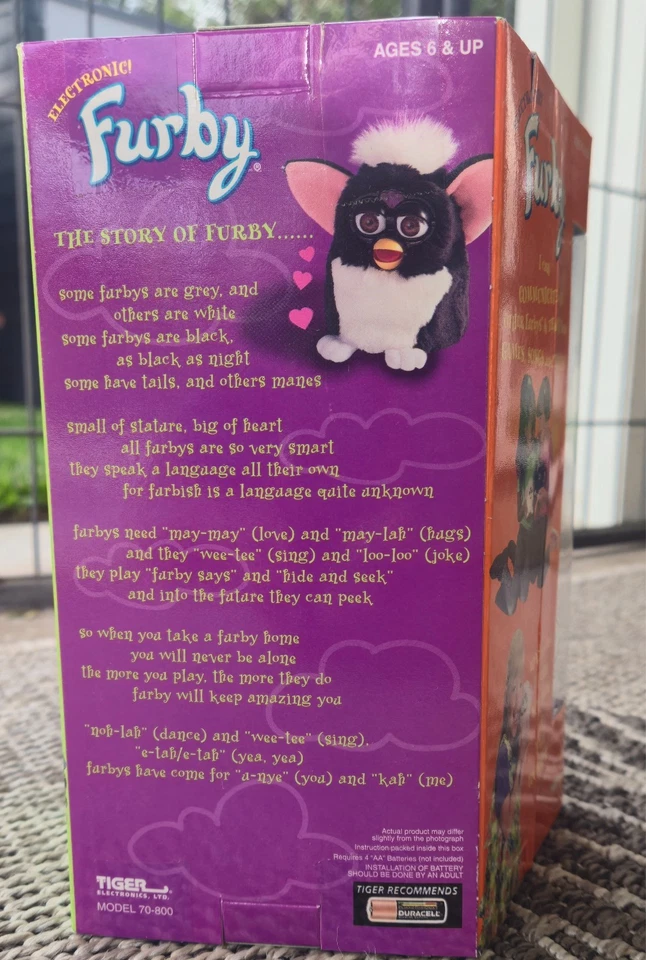 1999 年复古绿色鳄鱼皮毛带霓虹蓝眼睛全新带盒原厂密封 — 第 4/4 张图片