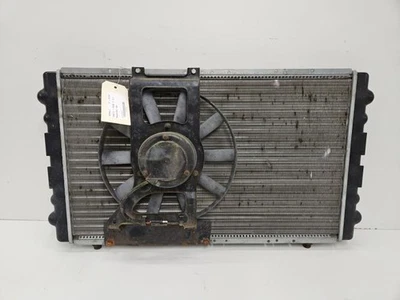 Radiateur eau RENAULT TRAFIC 1 PHASE 3 J8S_758 - Photo 1/4