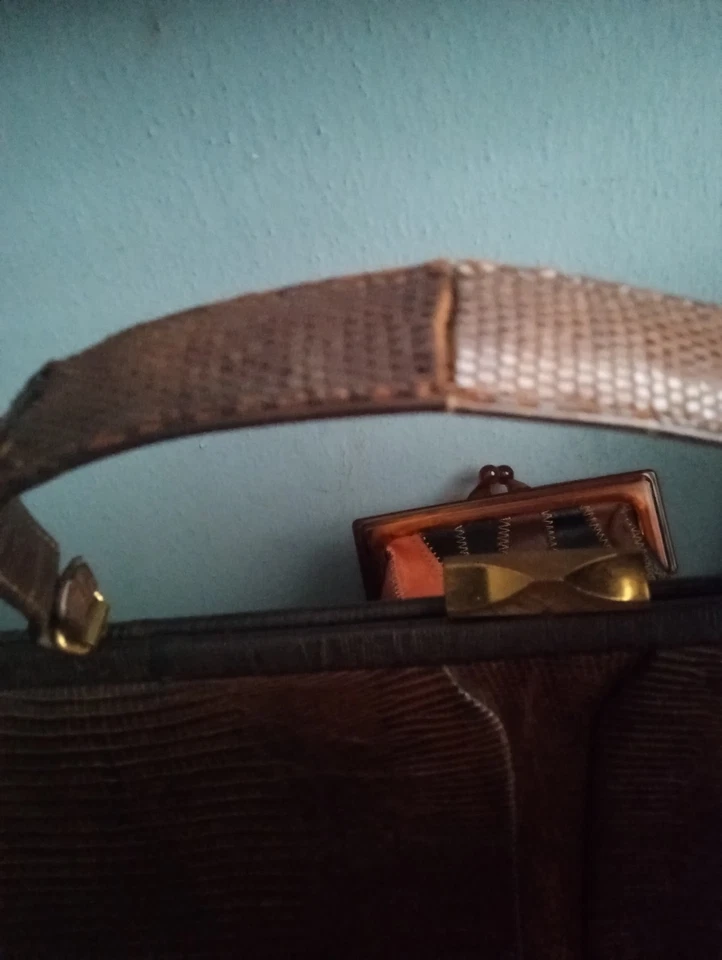 Bolso de mano vintage 1950 marrón cocodrilo cocodrilo con cadena cartera de Palizzlo Foto 4 de 4