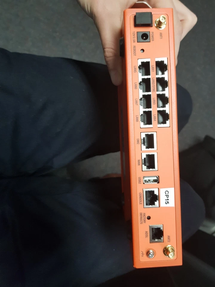 Check Point L-50WD ADSL2+ Modem/Router/Firewall - Image 2 of 3