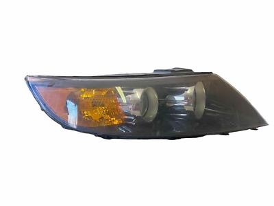 11 12 13 KIA SORENTO Headlamp Headlight Assembly Right Passenger Side DAMAGED