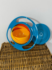 Gyro Bowl Funny 360 Degree Rotate Spill-Proof Bowl with Lid Feeding Without Mess