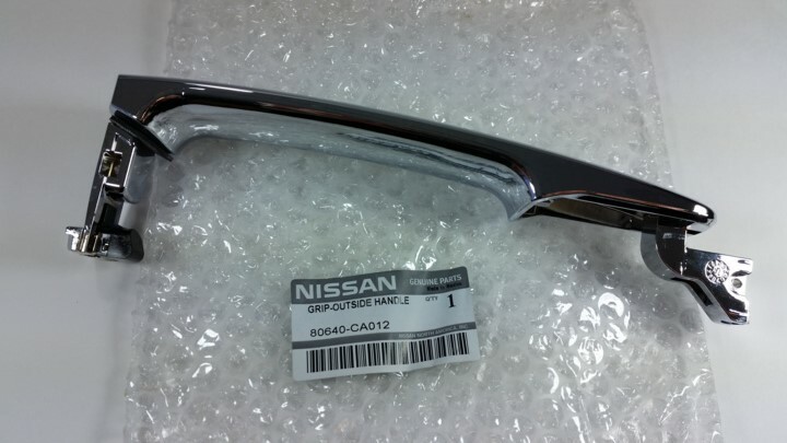 Genuine OEM Nissan Infiniti 80640-CA012 Front Exterior Handle