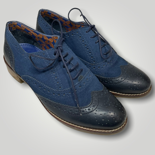 Moshulu Ottowa Womens Brogue Oxfords 