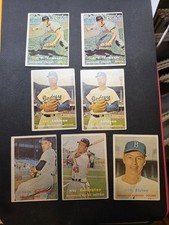 1957 Topps Baseball Cards 21