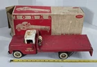 X-248 VINTAGE 1960'S PRESSED STEEL TONKA RAMP HOIST WITH ORIGINAL BOX