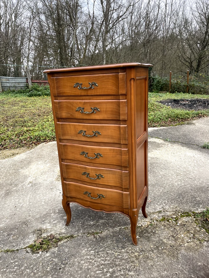 Chiffonnier en noyer en très bon état , 6 tiroirs - Photo 4/4