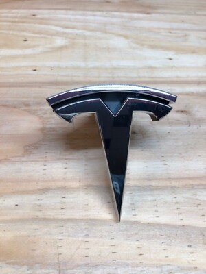 2016-2019 TESLA MODEL X FRONT LOGO 1047884-00-D NEW OEM | eBay