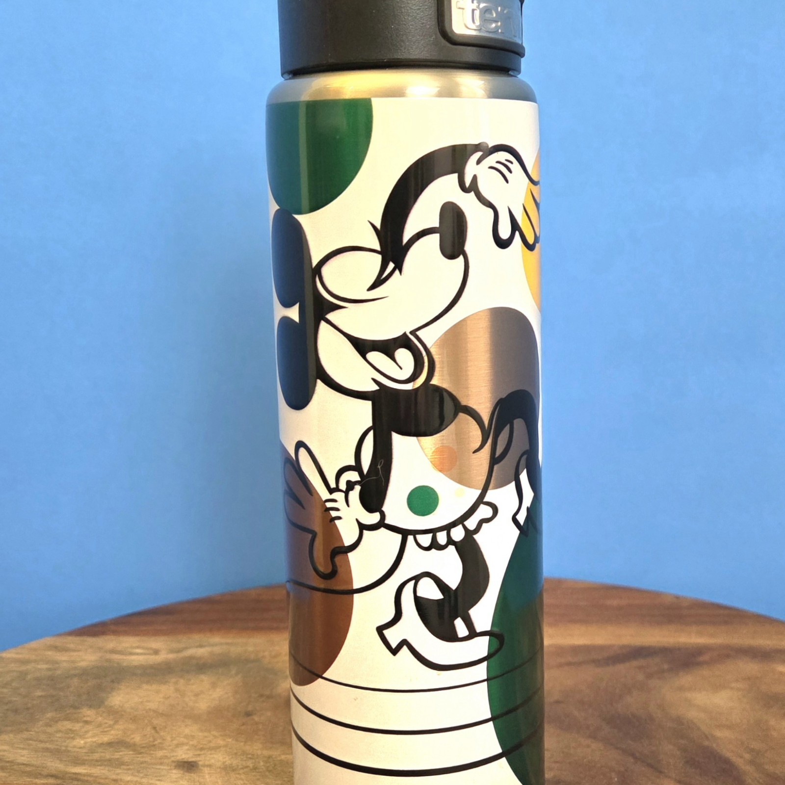 Tervis Disney Minnie Mouse Delight Triple Insulated 24 oz Wa
