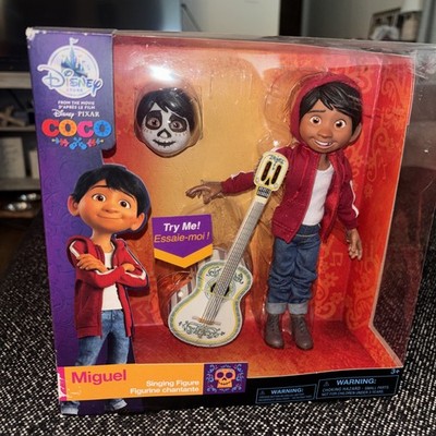 Disney / Pixar Coco Miguel Singing Figure RARE