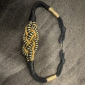 Toshyo Black Gold Braided Horse Lead Rope with Decorative Knot Metal Hook