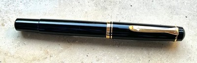 TOLLE GEBRAUCHTE!  PELIKAN M200 Füllhalter, old style, B Feder
