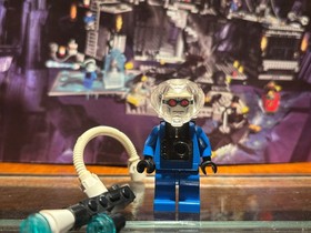 LEGO&reg; Batman 2006 Mr. Freeze Minifigure - From 7783 - Excellent Condition!