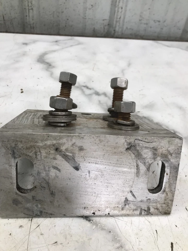 96 OMC SX Cobra 5.8 L 351 V8 engine motor mounts brackets - Image 2 of 4