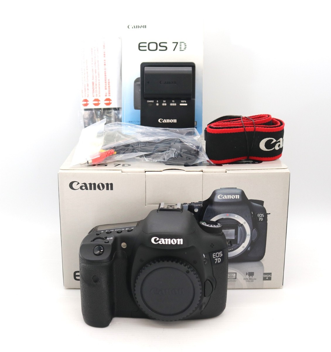 Canon 箱付Canon EOS 7D ボディ デジタル一眼レフカメラ EOS 7D ボディ 