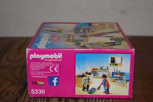 Playmobil Dollhouse 5336 84-piece Set Kitchen & Cat