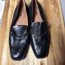 Franco Sarto Womens Size 5 M Black Cutaway Lip Cushioned Cosmo Leather Loafers