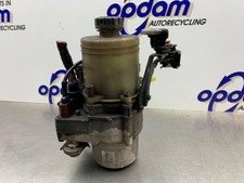 Pompe direction assistée Volkswagen FOX