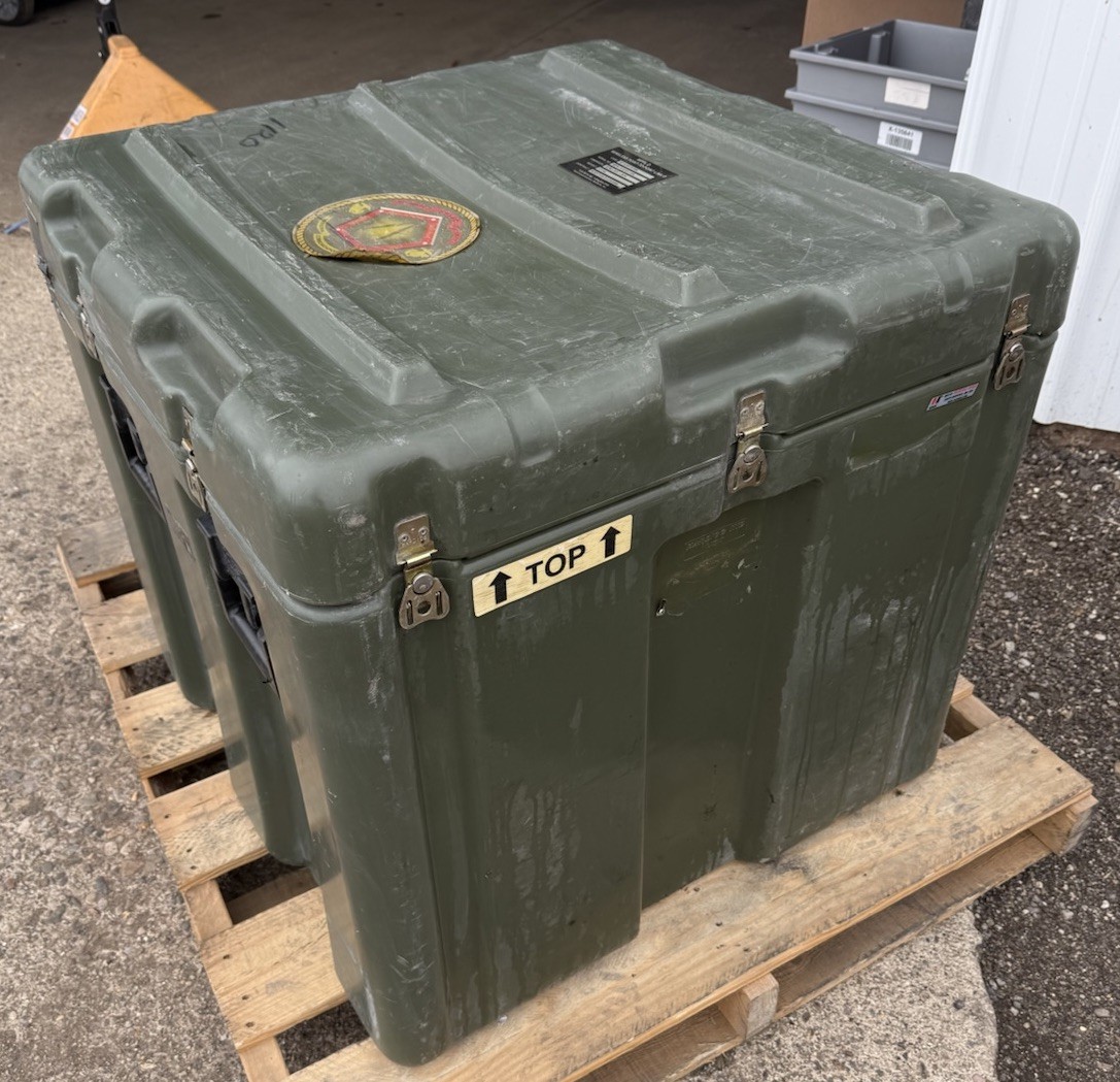 Pelican Hardigg Case 30