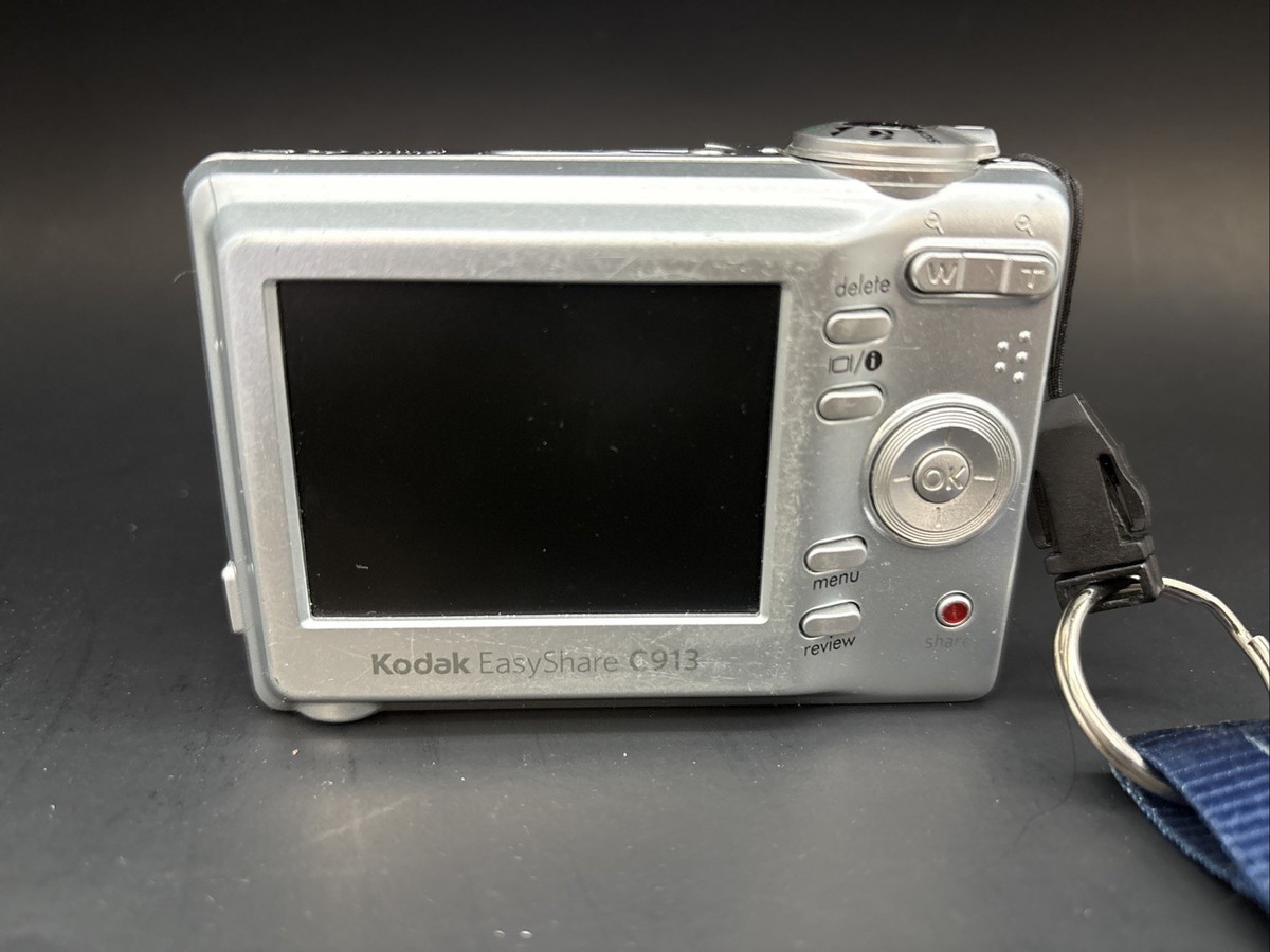 Kodak Easyshare C913 9.2mp Silver Digital Camera for Parts Or