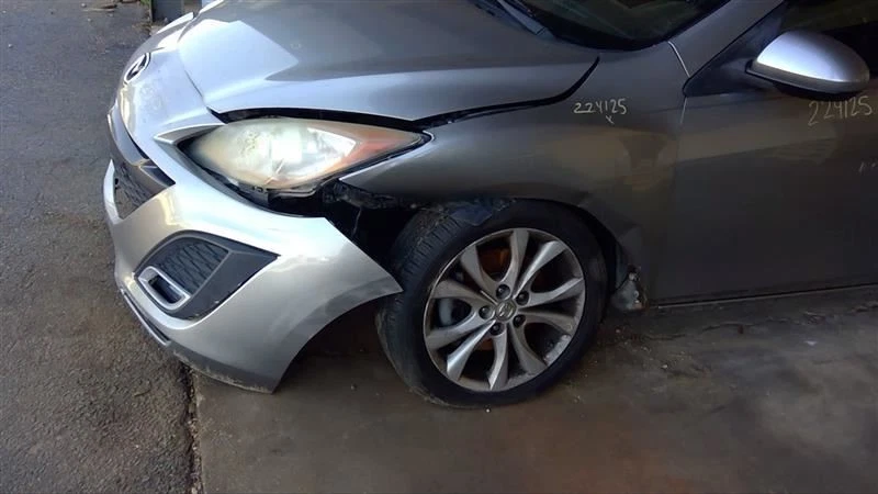 (LOCAL PICKUP ONLY) Hood GS With Skyactiv Package Fits 10-13 MAZDA 3 1066053 Foto 2 de 4