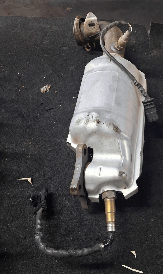 9822117480 Convertitore catalitico OPEL CROSSLAND X (P17) 1.2 12V (61Kw) Suv - Immagine 2 di 4