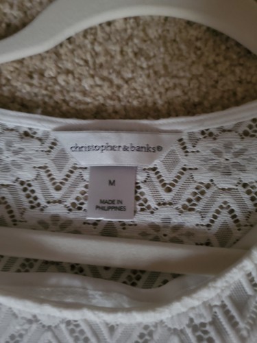 Christipher&Banks Top Women's Size Medium Lined Lace White - Picture 2 of 3