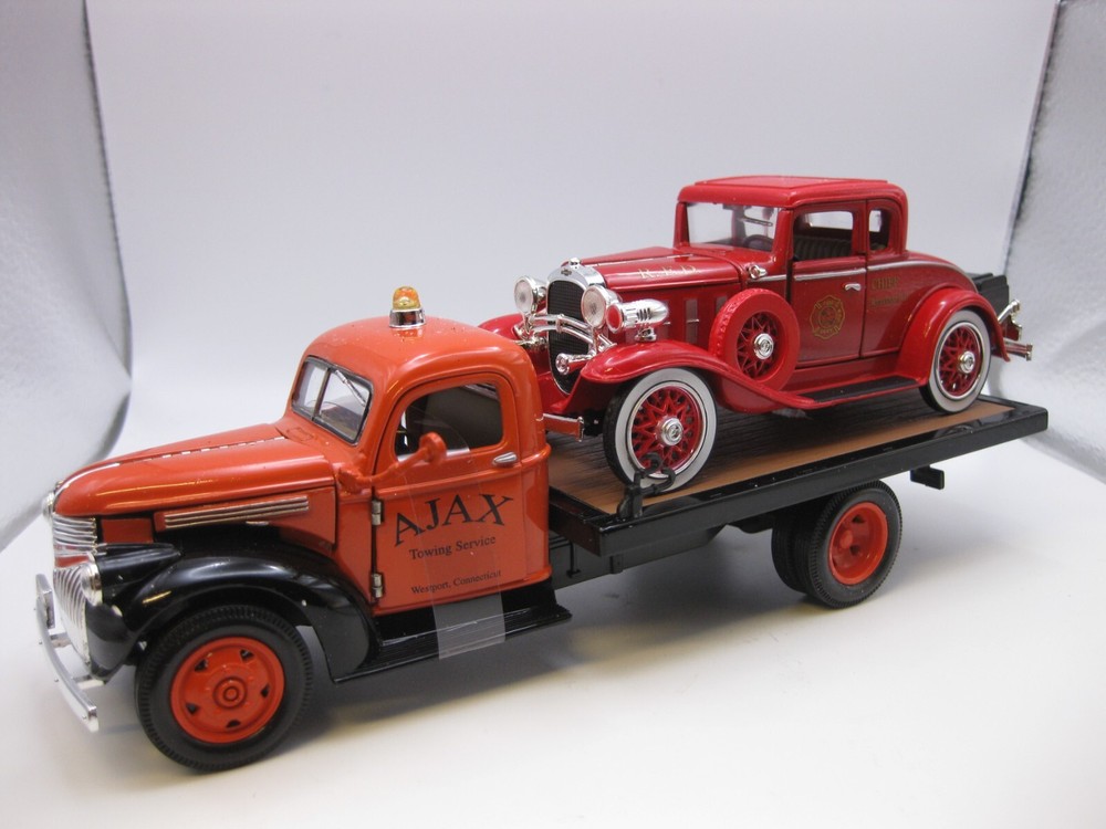 1/32 SCALE DIECAST LOT/SET