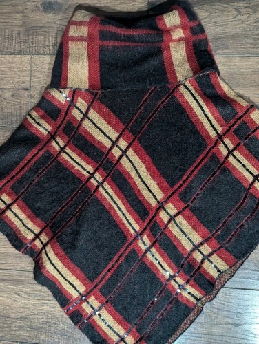 Chico’s Poncho Womens S/M Burgundy Plaid Sequin Embellished Cowl Neck Knit - Picture 3 of 12