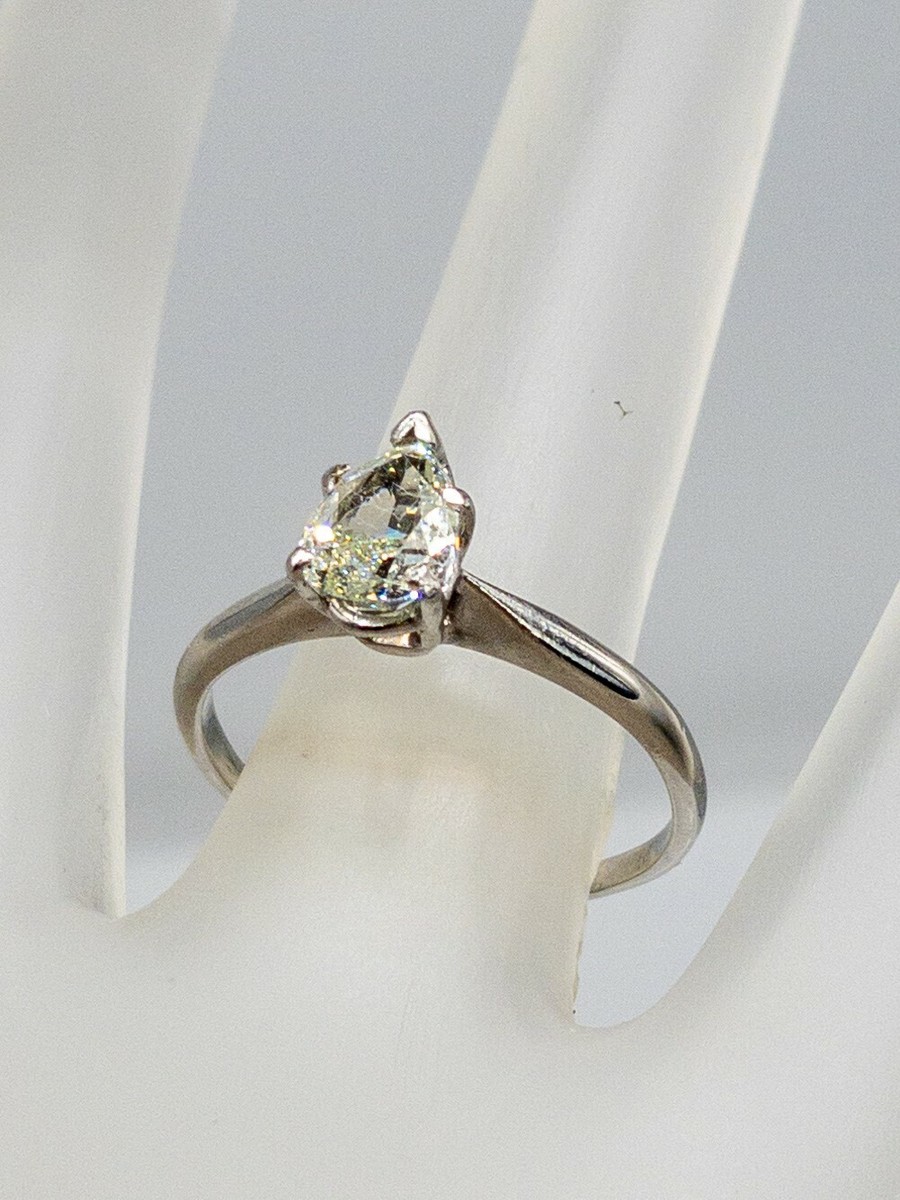 Vintage 1940s $5000 1ct Pear Cut SI1 J Diamond Platinum Wedding Ring