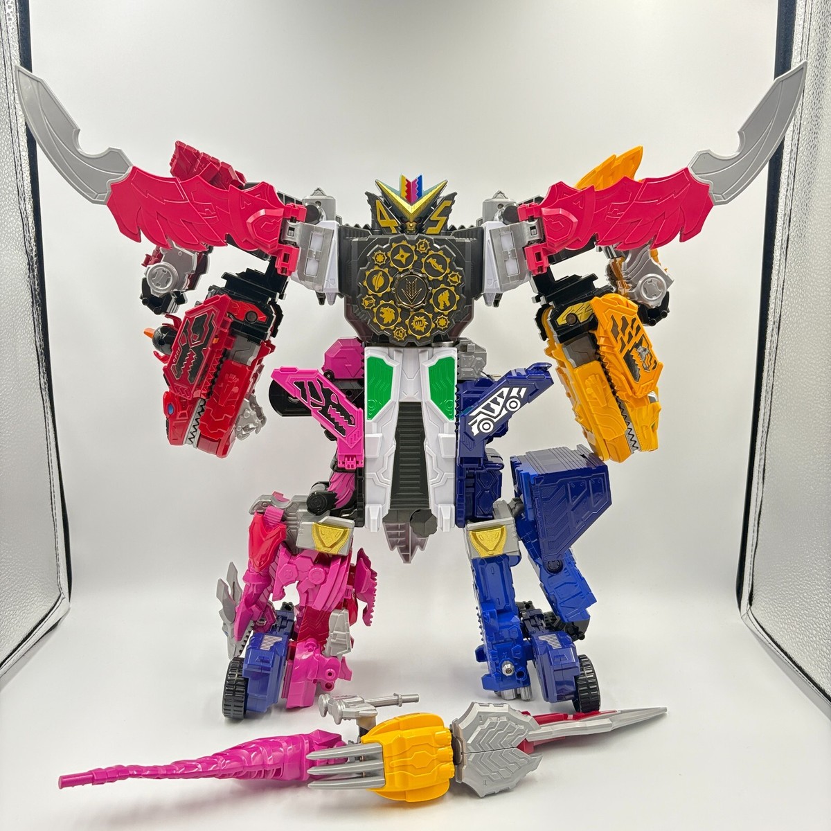 Power Rangers Zenkaiger DX Zenryoku Zenkai-Oh Megazord