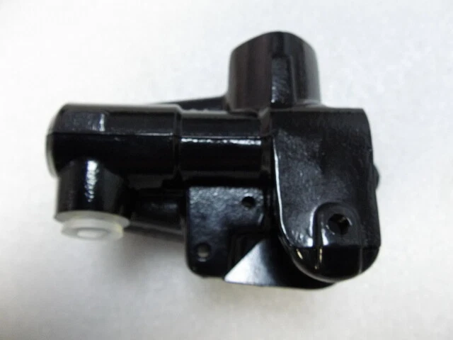 Yamaha RD350YPVS RZ350 VMAX1200 FZR1000 FJ1100 Master Pump Assy OEM 3HE-2583T-01 Foto 4 de 4