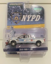 UH 1/64 Greenlight Police NYPD 2019 Ford F350 Dually Snow Plow Exclusive
