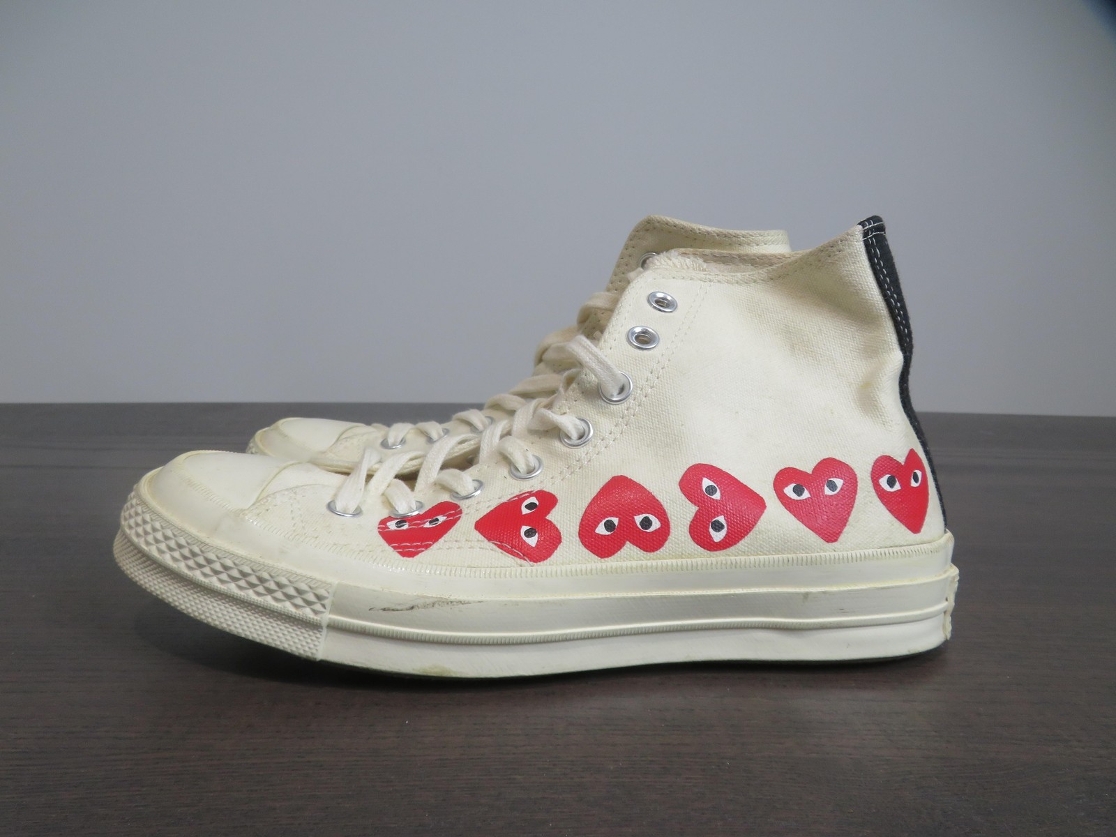 Converse x Comme des Garçons Play Shoes Womens 9 Multi Heart Sneaker White thumbnail 4