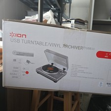 New sealed Ion Audio TTUSB Vinyl Recording USB Turntable with Dust Cover