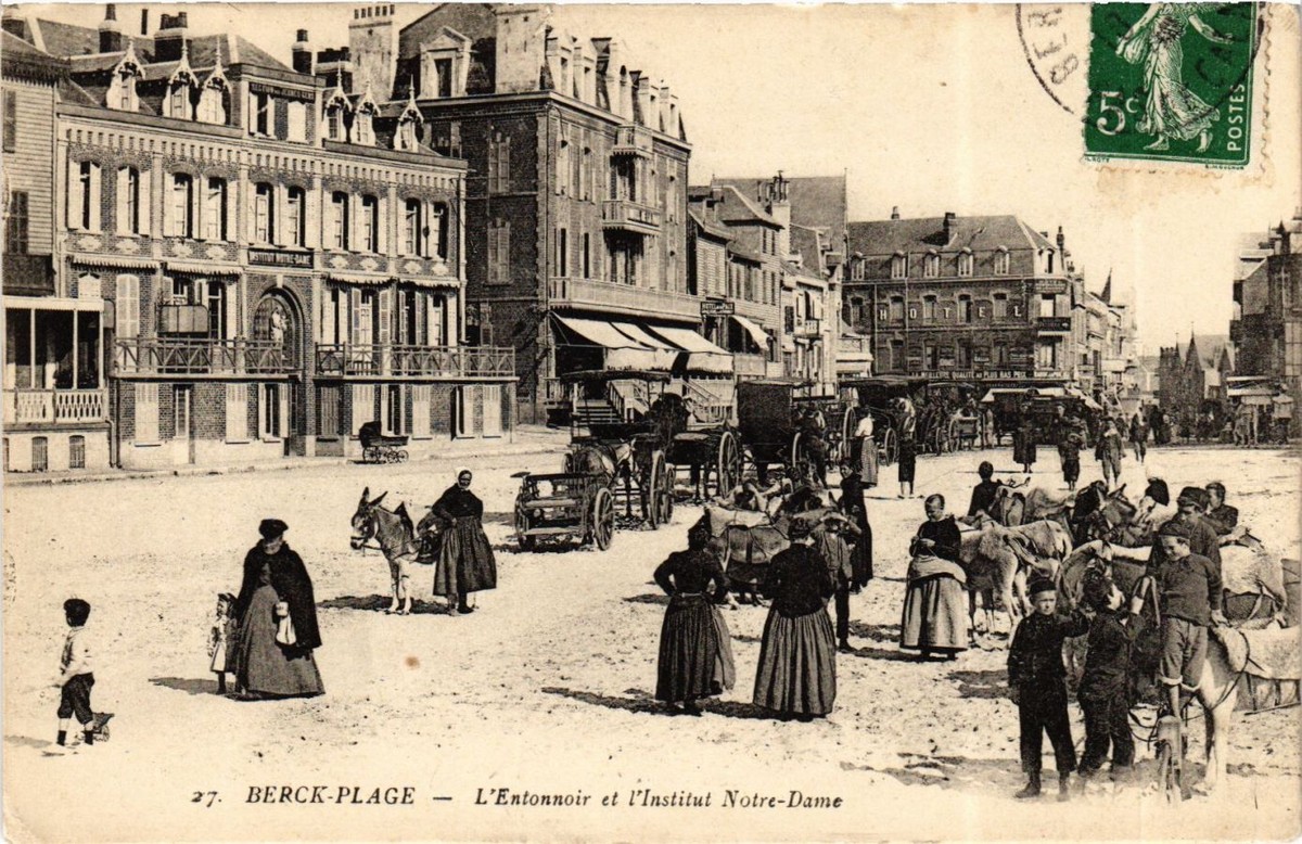 CPA Berck-Plage 1914 - Concours De Travestis (Place De L'Entonnoir) - Carte Postale Ancienne
