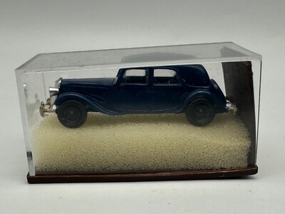 Brekina Citroen Sedan, Blue, 1:87, HO Scale, Excellent in Case