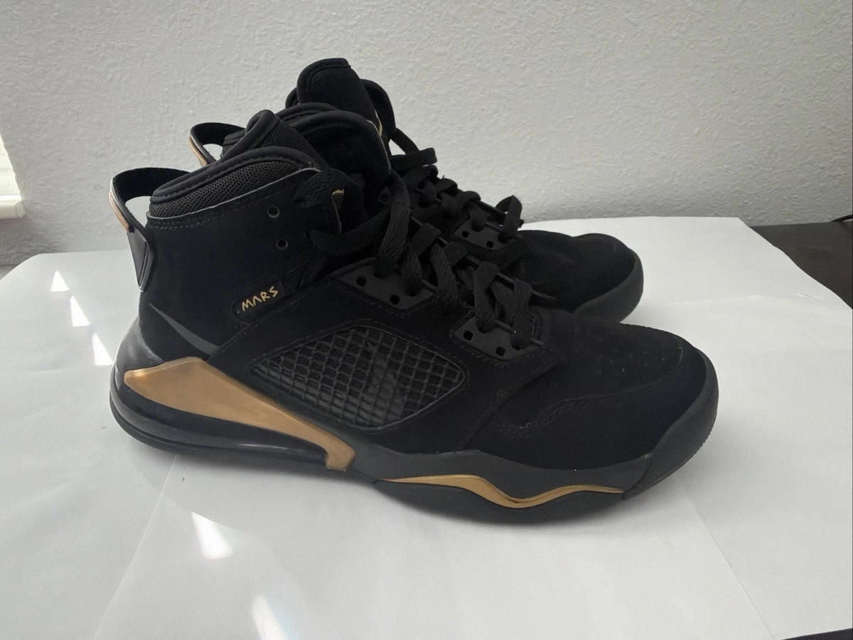 Preços baixos em Jordan Mars 270 Black Gold | eBay