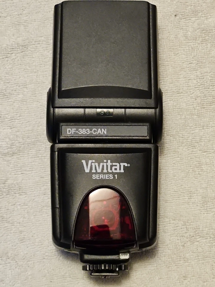 Vivitar Series 1 Power Zoom AF DSLR Flash  DF-383-CAN  Case, Flash, Instructions - Image 3 of 4