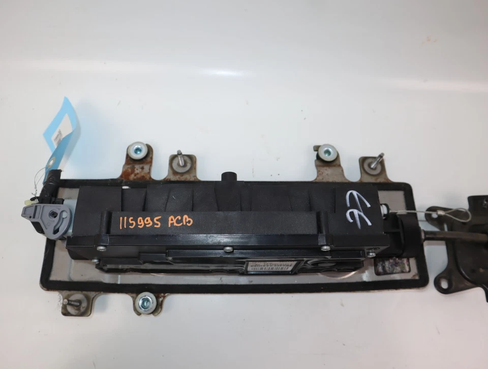 Moteur frein à main électrique occasion RENAULT KOLEOS I Phase 1 - 2.0 DCI 175ch - Photo 4/4